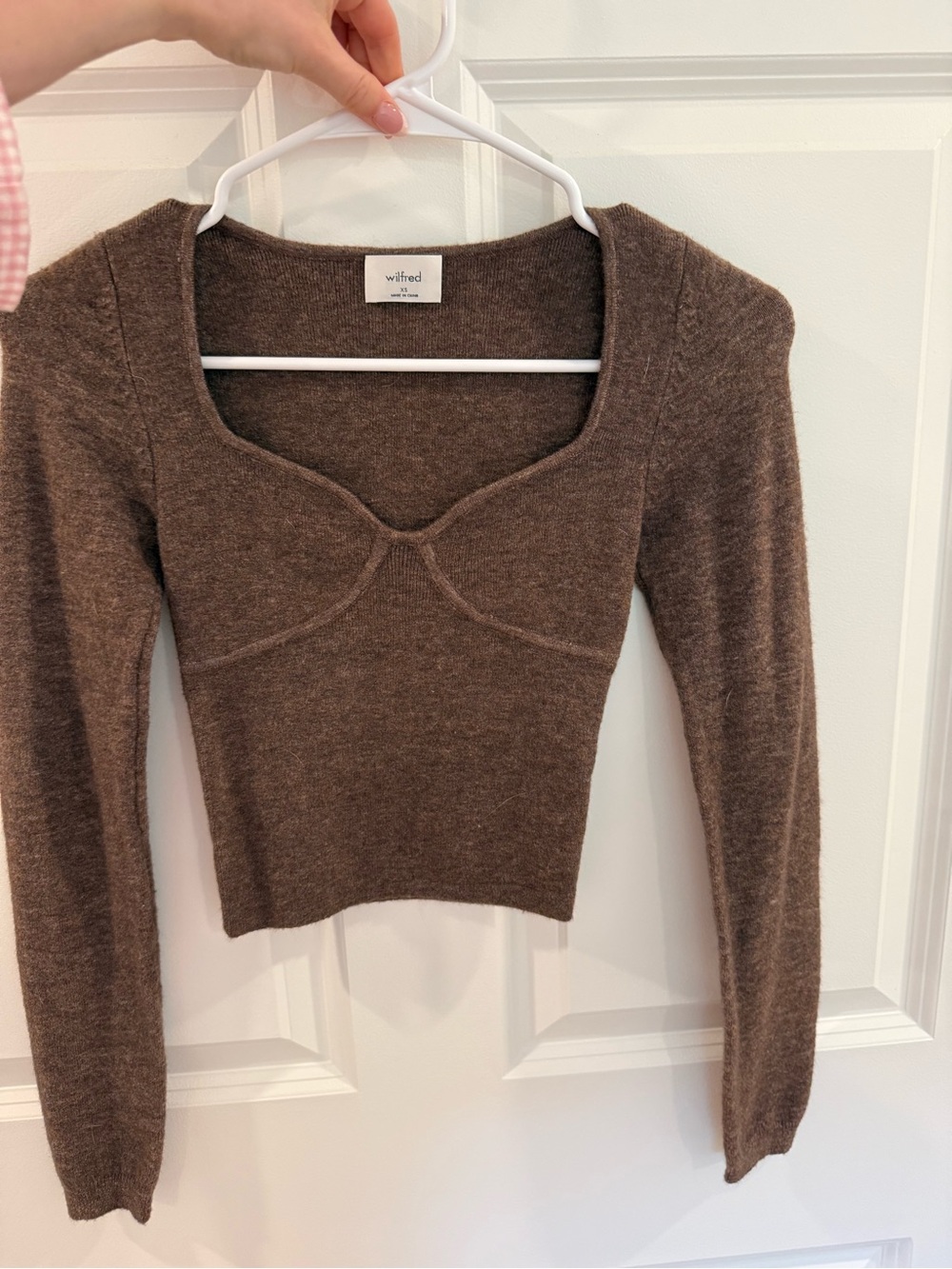 Aritzia Wilfred Chocolate Brown Knit Cropped Long Sleeve Top